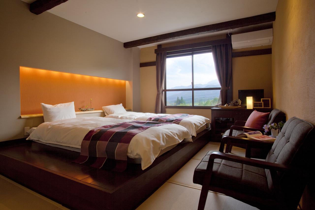 Hotel Hakuba Berghaus Otari Exterior photo